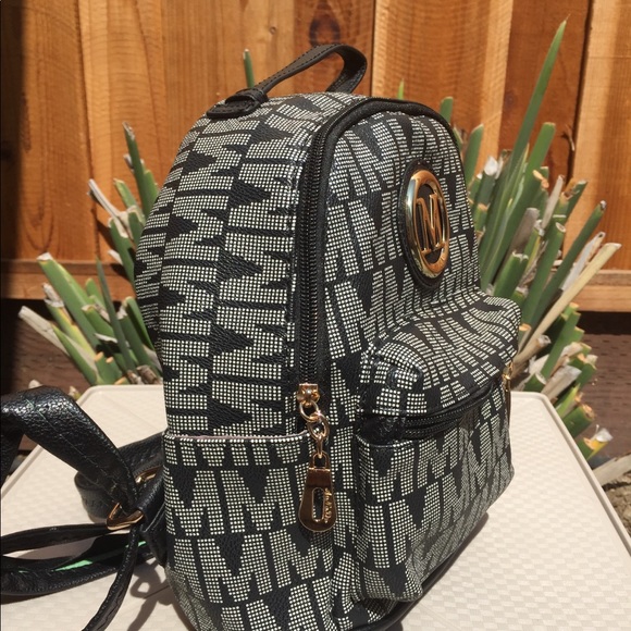 ❤️ NEW Mini M Backpack - Picture 5 of 8